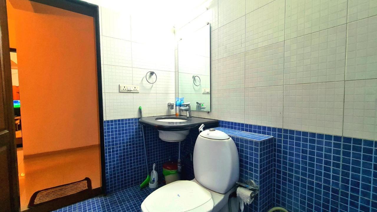 Lifespace- Spacious Hostel In A Luxurious Villa Púna Kültér fotó