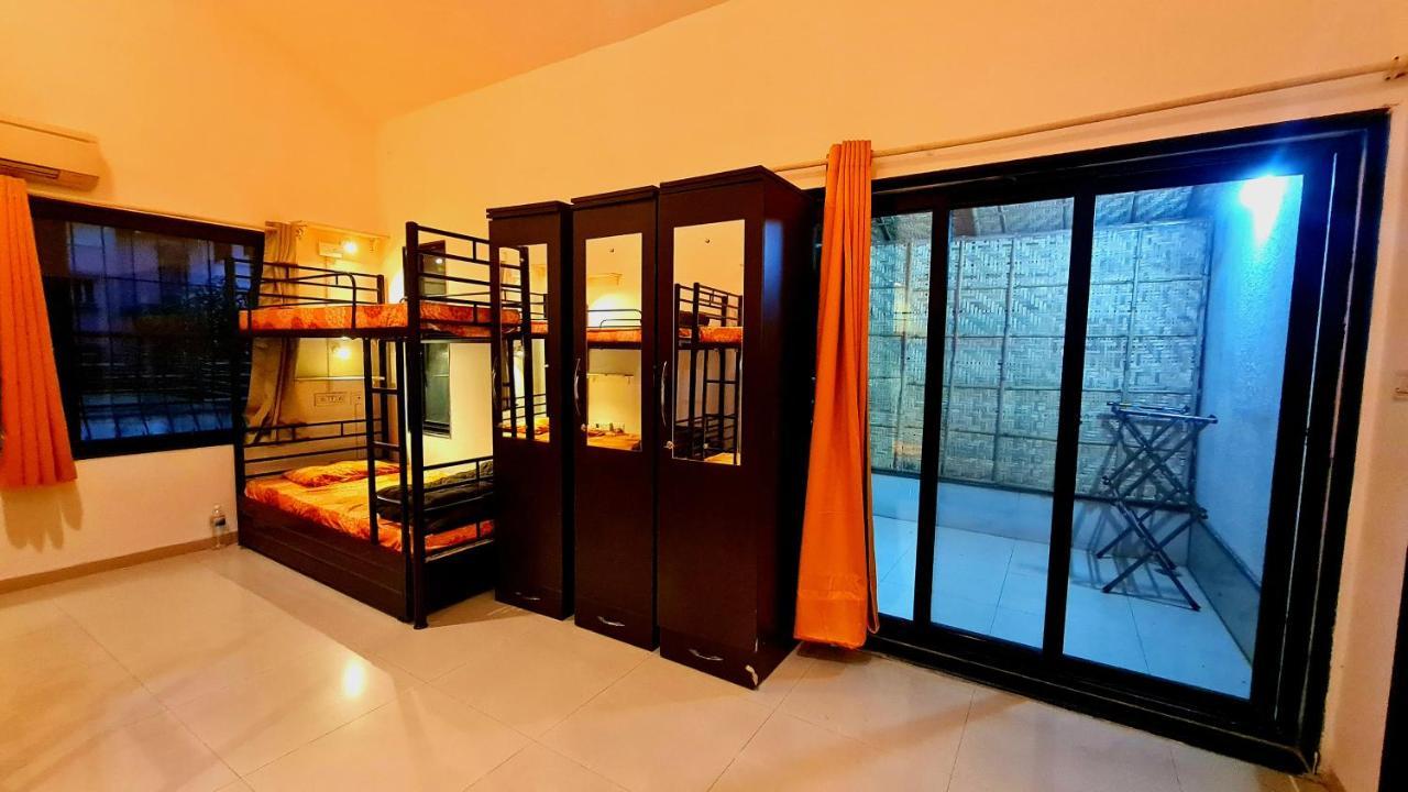 Lifespace- Spacious Hostel In A Luxurious Villa Púna Kültér fotó
