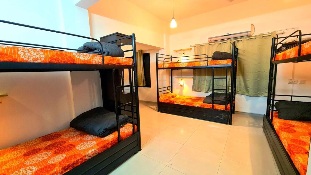 Lifespace- Spacious Hostel In A Luxurious Villa Púna Kültér fotó