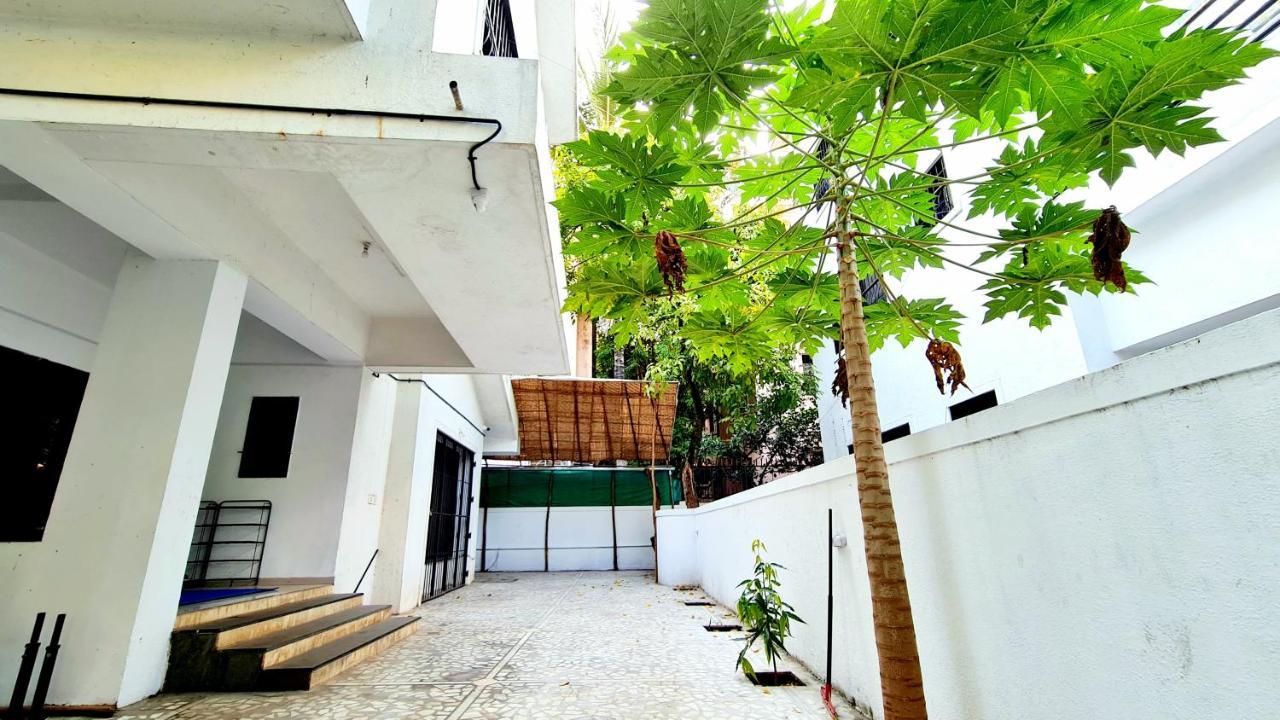 Lifespace- Spacious Hostel In A Luxurious Villa Púna Kültér fotó